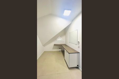 20_photo/94dcfca5db.feaa89eb880974ad-ATLAS-c09247ef-ceb3-43d4-a4b0-1479c634685b.jpg de casa à venda com 3 quartos, 165m² em Pinheirinho, Curitiba