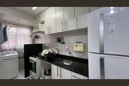 4_photo/94dcfca67f.1ee954665fa22826-ATLAS-dbcac9e1-a7fc-403c-8082-067c7475de42.jpg de apartamento à venda com 3 quartos, 53m² em Pinheirinho, Curitiba