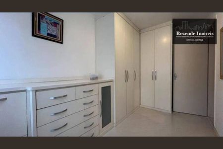 10_photo/94dcfca67f.e0132e0f02b87c88-ATLAS-832ca7ac-06b8-449a-945e-0678cb0f3036.jpg de apartamento à venda com 3 quartos, 53m² em Pinheirinho, Curitiba