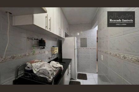 9_photo/94dcfca67f.e0132e0f02b87c88-ATLAS-ab56c977-e467-4739-865d-0c4e758880a0.jpg de apartamento à venda com 3 quartos, 53m² em Pinheirinho, Curitiba