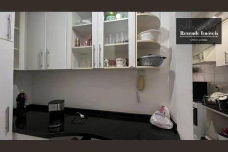 6_photo/94dcfca67f.e0132e0f02b87c88-ATLAS-d39fa0c2-6f4c-4d72-89c1-c1c00f0cbe1e.jpg de apartamento à venda com 3 quartos, 53m² em Pinheirinho, Curitiba