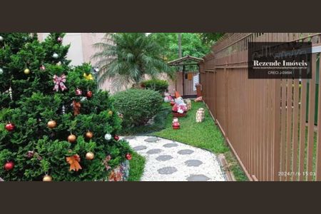 1_photo/94dcfca67f.e0132e0f02b87c88-ATLAS-dafa06f8-8915-4fc7-87d2-41c4010098cb.jpg de apartamento à venda com 3 quartos, 53m² em Pinheirinho, Curitiba