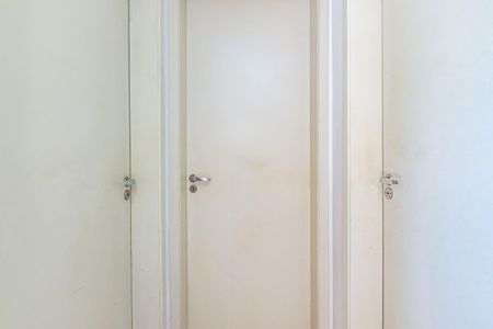 10_photo/94dcfca695.5f6cf1a72ca239b1-ATLAS-e4683f90-263e-45ce-b8d2-379e0e8821c5.jpg de apartamento à venda com 2 quartos, 45m² em Pinheirinho, Curitiba