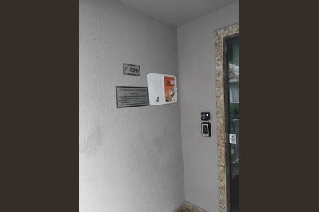 28_photo/94dcfca6d3.5f6cf1a72ca239b1-ATLAS-9f7f61be-4b94-4e75-8104-7b7ef8562ffb.jpg de apartamento à venda com 2 quartos, 46m² em Pinheirinho, Curitiba