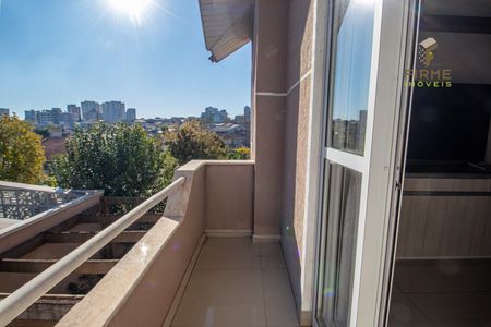 6_photo/94dcfca943.935c805baf9a7d1f-ATLAS-7c2d31f6-fa4b-424e-8734-8b05af9582a0.jpg de casa à venda com 3 quartos, 182m² em Capão Raso, Curitiba