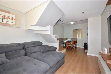 4_photo/94dcfca967.6b8029196dee200c-ATLAS-8cf8c3c5-be2c-435b-8b8b-7af55b47e6f3.jpg de casa à venda com 4 quartos, 120m² em Capão Raso, Curitiba