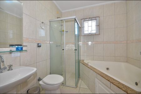 12_photo/94dcfca967.6b8029196dee200c-ATLAS-962f11a2-d354-4cf2-be45-0eaec2a7bbe4.jpg de casa à venda com 4 quartos, 120m² em Capão Raso, Curitiba