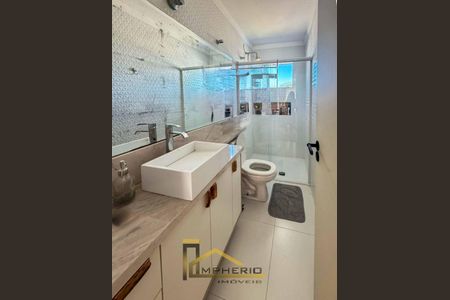 22_photo/94dcfca9ad.195b1316ff0d640f-ATLAS-93405d2f-8f7e-440a-b8a9-b778fbebd2f4.jpg de casa à venda com 3 quartos, 490m² em Capão Raso, Curitiba