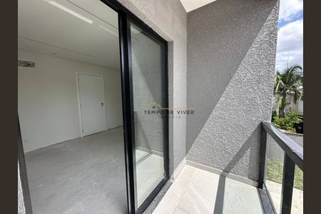 1_photo/94dcfcaa0f.2cd9404a84676b27-ATLAS-04dc1cfb-1310-47e6-a362-f5b9eead20d5.jpg de casa à venda com 3 quartos, 140m² em Capão Raso, Curitiba