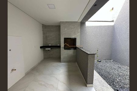 4_photo/94dcfcaa0f.2cd9404a84676b27-ATLAS-0f925954-2000-46e1-afe8-4540fdfbe251.jpg de casa à venda com 3 quartos, 140m² em Capão Raso, Curitiba