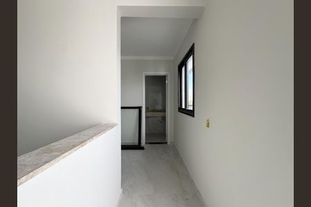 1_photo/94dcfcaa0f.2cd9404a84676b27-ATLAS-1c898d1f-30a0-4d98-bb24-160841f80607.jpg de casa à venda com 3 quartos, 170m² em Capão Raso, Curitiba