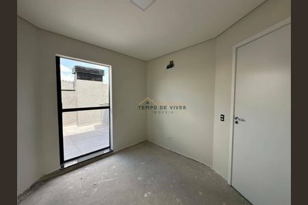 19_photo/94dcfcaa0f.2cd9404a84676b27-ATLAS-cdaa6f6f-f230-4dc2-ad6f-e223f8f94df2.jpg de casa à venda com 3 quartos, 140m² em Capão Raso, Curitiba