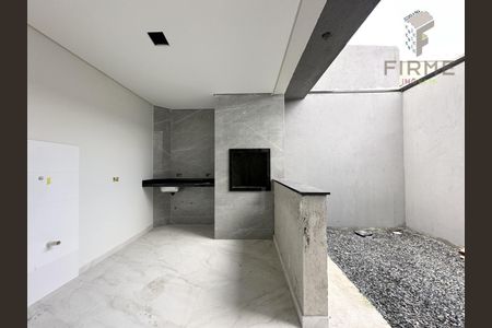 4_photo/94dcfcaa0f.2cd9404a84676b27-ATLAS-d99ec1ad-07d3-4dc7-be24-86248dbf1434.jpg de casa à venda com 3 quartos, 170m² em Capão Raso, Curitiba