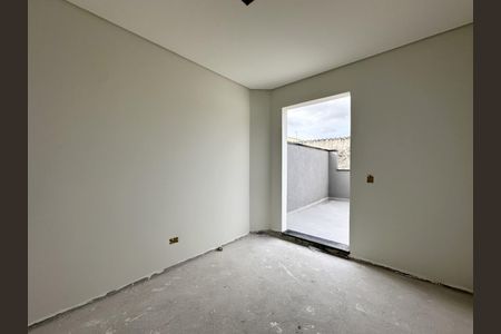 4_photo/94dcfcaa0f.810e40edf3b80a32-ATLAS-16c3360d-3fff-4304-bcd3-aa2139f9a6ff.jpg de casa à venda com 3 quartos, 170m² em Capão Raso, Curitiba