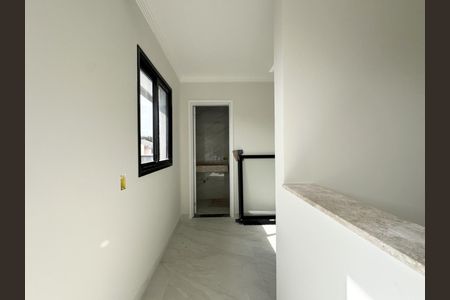 3_photo/94dcfcaa0f.810e40edf3b80a32-ATLAS-cd0e3d4a-967e-4e93-a4e5-02544f8def36.jpg de casa à venda com 3 quartos, 170m² em Capão Raso, Curitiba