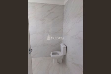 6_photo/94dcfcaa0f.c4a0bdba0b5cdebe-ATLAS-44e2807e-c9f8-467a-b5d4-39da9969fa2b.jpg de casa à venda com 3 quartos, 140m² em Capão Raso, Curitiba