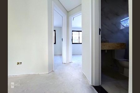 6_photo/94dcfcaa0f.ff8bc8ff8f299a91-ATLAS-0cd5054d-1f47-4b3f-b799-17176c5b1c54.jpg de casa à venda com 3 quartos, 141m² em Capão Raso, Curitiba