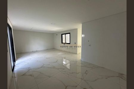 5_photo/94dcfcaa0f.ff8bc8ff8f299a91-ATLAS-7f6f398c-48d7-42f2-89e3-1476bc5e1d05.jpg de casa à venda com 3 quartos, 141m² em Capão Raso, Curitiba