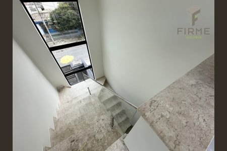 8_photo/94dcfcaa0f.ff8bc8ff8f299a91-ATLAS-8b1322c5-0f1b-43f1-9977-c22ff25da597.jpg de casa à venda com 3 quartos, 191m² em Capão Raso, Curitiba