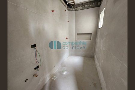 19_photo/94dcfcaa11.c41af136bb66e0e8-ATLAS-c48ca164-9ff6-446f-89c0-68b2c1333961.jpg de casa à venda com 0 quarto, 115m² em Capão Raso, Curitiba