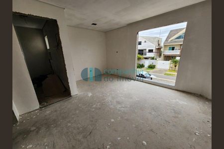 21_photo/94dcfcaa11.c41af136bb66e0e8-ATLAS-ce4c61ab-1f74-4d17-a96d-d6a91e1a6212.jpg de casa à venda com 0 quarto, 115m² em Capão Raso, Curitiba