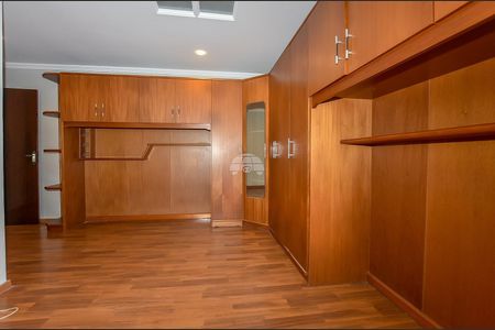 28_photo/94dcfcaa6b.e6c5309fd1607d84-ATLAS-586d35b3-267f-4b36-a4e9-c127ffe0f77e.jpg de casa à venda com 4 quartos, 270m² em Capão Raso, Curitiba