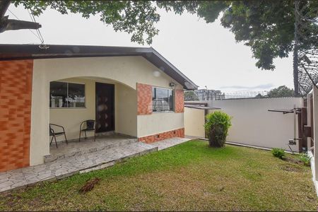 5_photo/94dcfcaa6b.e6c5309fd1607d84-ATLAS-6abdb461-11c3-45ed-87f2-ca75036f5460.jpg de casa à venda com 4 quartos, 270m² em Capão Raso, Curitiba