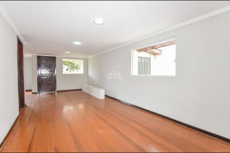 48_photo/94dcfcaa6b.e6c5309fd1607d84-ATLAS-79c8d5f4-18cd-41f9-a4ea-fe428b28422a.jpg de casa à venda com 4 quartos, 270m² em Capão Raso, Curitiba