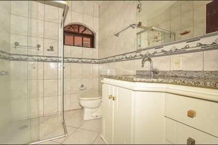 29_photo/94dcfcaa6b.e6c5309fd1607d84-ATLAS-c316a2e4-207a-4cfe-a75b-d2c1535abd5f.jpg de casa à venda com 4 quartos, 270m² em Capão Raso, Curitiba