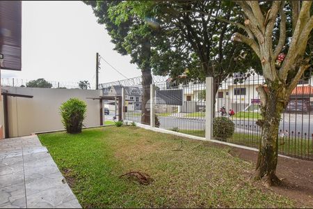 6_photo/94dcfcaa6b.e6c5309fd1607d84-ATLAS-f97b9718-adf6-4d60-84cb-70f0d5b85ce0.jpg de casa à venda com 4 quartos, 270m² em Capão Raso, Curitiba