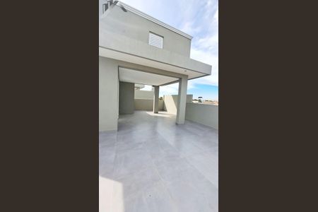 11_photo/94dcfcaa71.7c86bb93d584bd92-ATLAS-5e58267a-5d85-4172-82ec-b3facb907c4c.jpg de casa à venda com 3 quartos, 129m² em Capão Raso, Curitiba