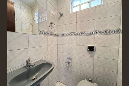 7_photo/94dcfcaa85.17fdfd09211f5d4b-ATLAS-2f19a9fc-0cf4-404f-b00b-3d226b24aac5.jpg de casa à venda com 3 quartos, 128m² em Capão Raso, Curitiba