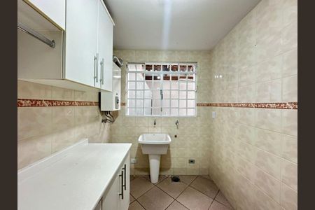 10_photo/94dcfcaa85.17fdfd09211f5d4b-ATLAS-bb24d207-b858-44ad-8203-833cc075b110.jpg de casa à venda com 3 quartos, 128m² em Capão Raso, Curitiba