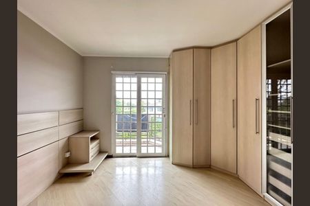 1_photo/94dcfcaa85.17fdfd09211f5d4b-ATLAS-d52b7237-43ea-48bb-9027-cb56a11f0f8d.jpg de casa à venda com 3 quartos, 128m² em Capão Raso, Curitiba