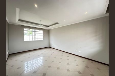 6_photo/94dcfcaa85.17fdfd09211f5d4b-ATLAS-f149ea3e-d591-4876-92fd-bf483a7eff93.jpg de casa à venda com 3 quartos, 128m² em Capão Raso, Curitiba