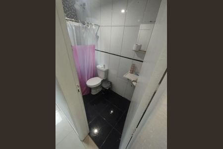 19_photo/94dcfcaab3.6bc6d6e3d41508d6-ATLAS-283a9a19-7a88-4da9-b693-c1b8660ece94.jpg de casa à venda com 2 quartos, 48m² em Novo Mundo, Curitiba