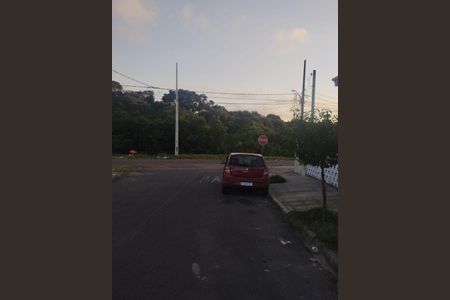 3_photo/94dcfcaab3.6bc6d6e3d41508d6-ATLAS-28acba35-eec0-45fb-ab65-8688c78d9de2.jpg de casa à venda com 2 quartos, 48m² em Novo Mundo, Curitiba