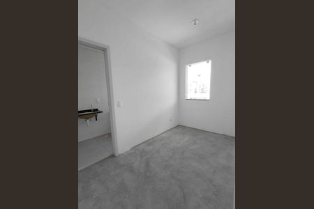 28_photo/94dcfcaab3.ec45c5915be217bb-ATLAS-acaca383-2bd2-4a29-9f8d-8b112d92a8a4.jpg de casa à venda com 3 quartos, 171m² em Novo Mundo, Curitiba