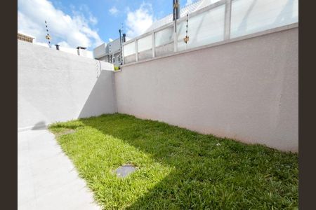 22_photo/94dcfcaab3.ec45c5915be217bb-ATLAS-c99dc393-2f54-41d1-8e22-9e74ff54d9ec.jpg de casa à venda com 3 quartos, 171m² em Novo Mundo, Curitiba