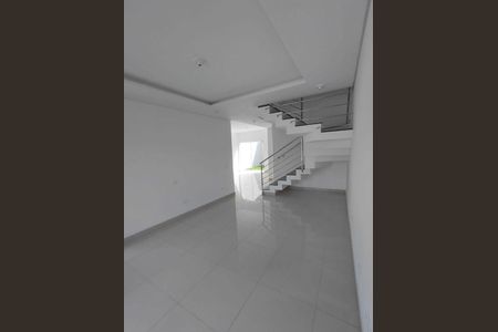 12_photo/94dcfcaab3.ec45c5915be217bb-ATLAS-e34aeccb-23af-4796-88f2-bcaf6ff16b0a.jpg de casa à venda com 3 quartos, 171m² em Novo Mundo, Curitiba