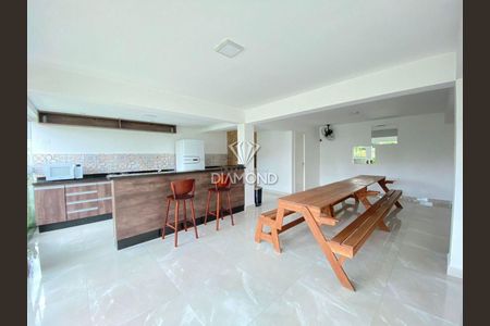 7_photo/94dcfcaab5.b1d62b713cddd18c-ATLAS-2e86424f-5782-4828-a1a1-e916dccfa3cf.jpg de apartamento à venda com 2 quartos, 48m² em Novo Mundo, Curitiba