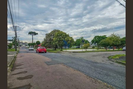 7_photo/94dcfcab6f.2166fbebe8fc1b24-ATLAS-401ad323-2ca5-427f-9546-cbdefb5edda1.jpg de casa para alugar com 1 quarto, 50m² em Capão Raso, Curitiba