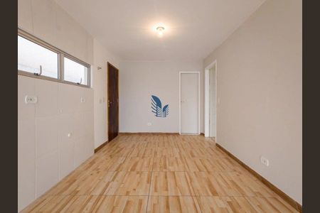 9_photo/94dcfcab6f.2166fbebe8fc1b24-ATLAS-579e48cf-91b5-4237-8e97-d7543d814623.jpg de casa para alugar com 1 quarto, 50m² em Capão Raso, Curitiba