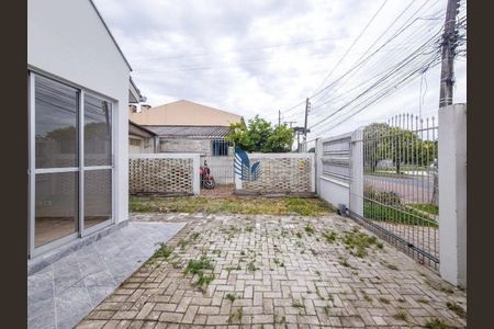 5_photo/94dcfcab6f.2166fbebe8fc1b24-ATLAS-fced39d3-db0f-487f-9d8d-4e3a5ce1c40b.jpg de casa para alugar com 1 quarto, 50m² em Capão Raso, Curitiba