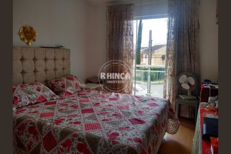 31_photo/94dcfcab99.e4f3ef45a7b35f47-ATLAS-b2b9c12d-79a4-45ed-972b-d81482448e13.jpg de casa à venda com 3 quartos, 202m² em Capão Raso, Curitiba