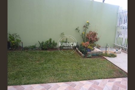 43_photo/94dcfcab99.e4f3ef45a7b35f47-ATLAS-e2b24424-8755-487a-b344-d9ced57c6d2a.jpg de casa à venda com 3 quartos, 202m² em Capão Raso, Curitiba