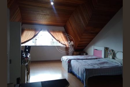 9_photo/94dcfcab99.e4f3ef45a7b35f47-ATLAS-e2c1ad38-8dda-4c7c-934d-096c5ff87ba9.jpg de casa à venda com 3 quartos, 202m² em Capão Raso, Curitiba