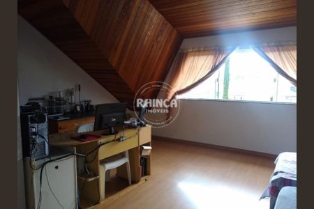 36_photo/94dcfcab99.e4f3ef45a7b35f47-ATLAS-fd34acc0-00cc-4e92-ba0a-aa3a58a95606.jpg de casa à venda com 3 quartos, 202m² em Capão Raso, Curitiba