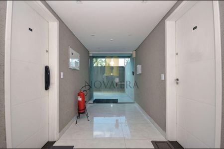 38_photo/94dcfcac29.7a802cfb1ffc346d-ATLAS-64e2b041-4ae4-49f0-b910-ae51d702f21b.jpg de apartamento à venda com 3 quartos, 70m² em Capão Raso, Curitiba