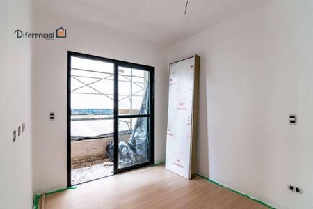 3_photo/94dcfcac33.a10fd236c6af6f49-ATLAS-4fd573c8-8aae-49da-bf15-ddc58e37839a.jpg de apartamento à venda com 2 quartos, 57m² em Capão Raso, Curitiba